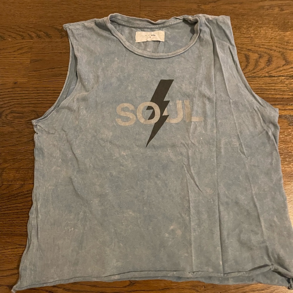 Soul cycle muscle tee with lightning bolt